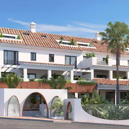 דירה Lovley Close To Centro Plaza With Gated Community ,lr 1 *