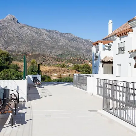 דירה Lovley Close To Centro Plaza With Gated Community ,lr 1 מארבלה
