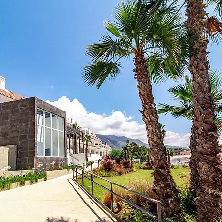 Lovley Close To Centro Plaza With Gated Community ,lr 1 דירה מארבלה