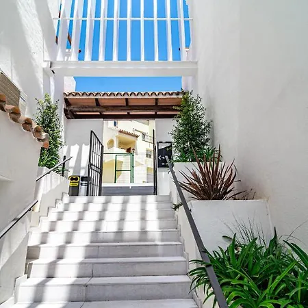 דירה Lovley Close To Centro Plaza With Gated Community ,lr 1 מארבלה