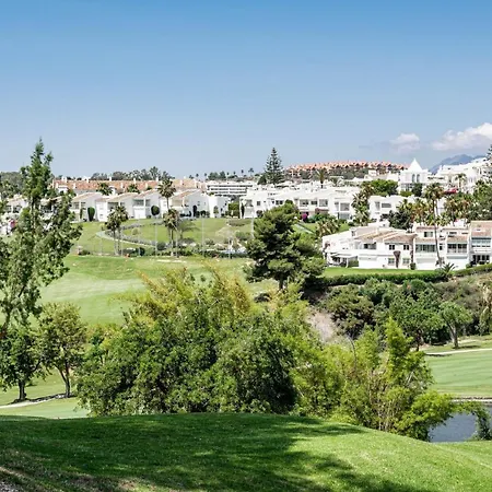 דירה Lovley Close To Centro Plaza With Gated Community ,lr 1 *